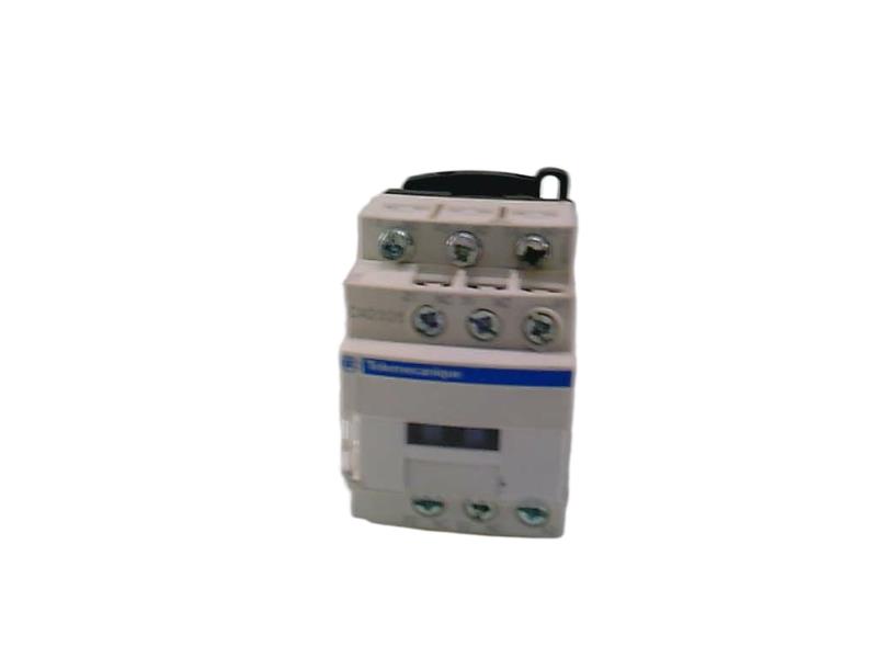SCHNEIDER ELECTRIC CAD326E7