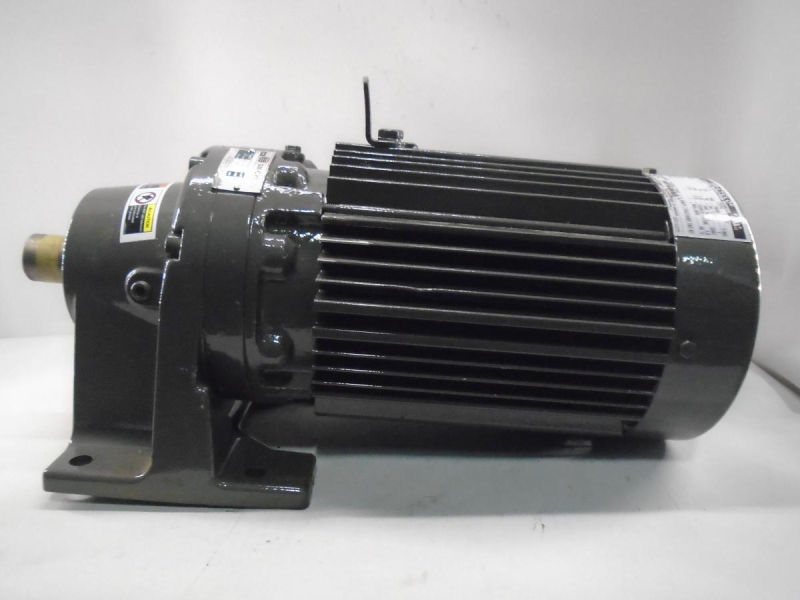 SM CYCLO CNHMS1H-6095YB-17