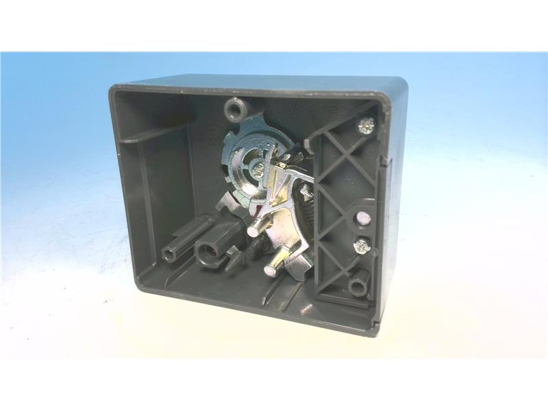 SCHNEIDER ELECTRIC LV426930