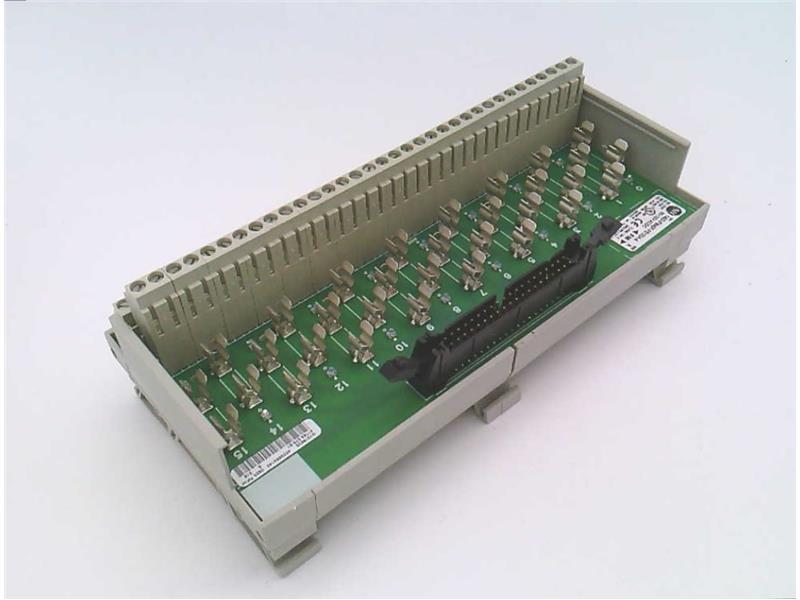 ALLEN BRADLEY 1492-IFM40F-FS120A-4