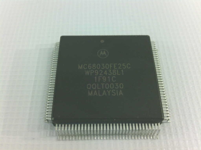 NXP SEMICONDUCTOR MC68030FE25C