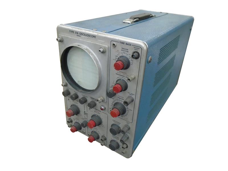 TEKTRONIX 516