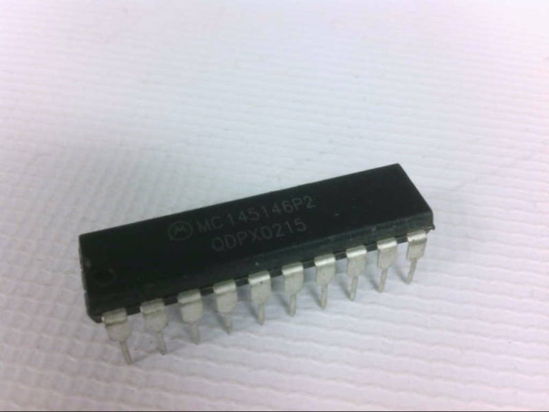 NXP SEMICONDUCTOR MC145146P2