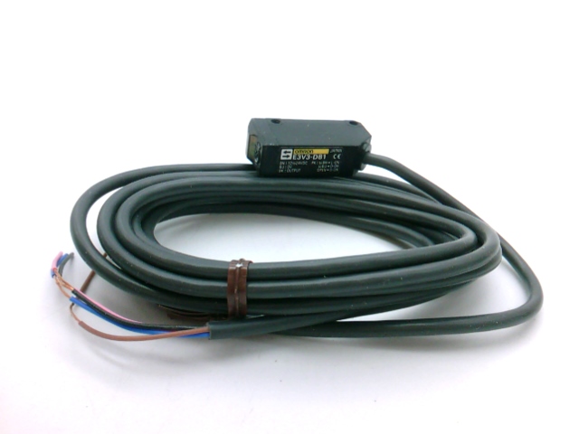OMRON E3V3-D81
