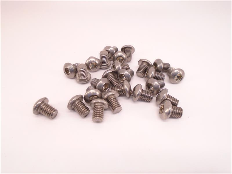 LINDSTROM BHS7X06008