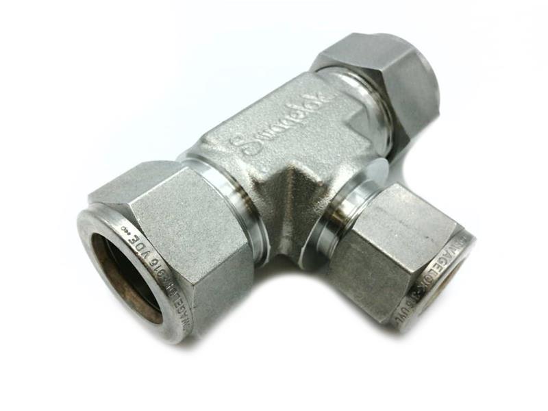 SWAGELOK SS-1210-3-8-6