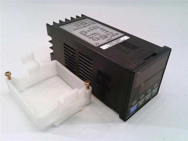 VT4826-PT100-RELAY-90-250VAC by VERTEX