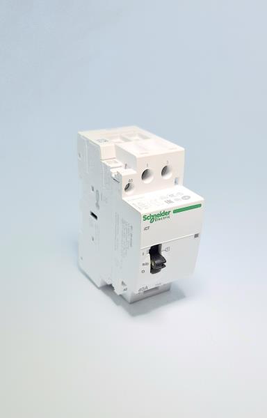 SCHNEIDER ELECTRIC A9C21842