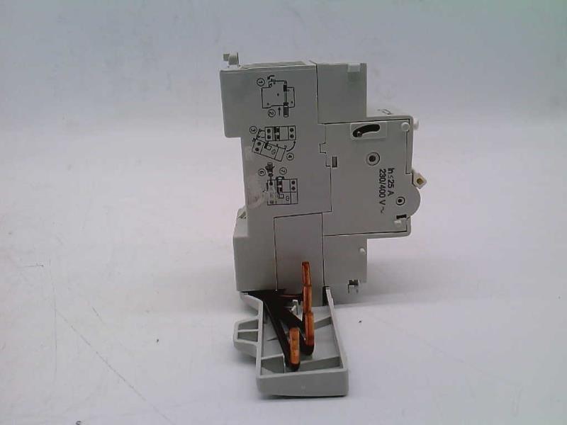 SCHNEIDER ELECTRIC 21718