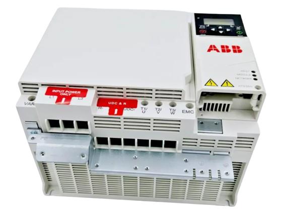 ASEA BROWN BOVERI ACS380-040N-045A-4