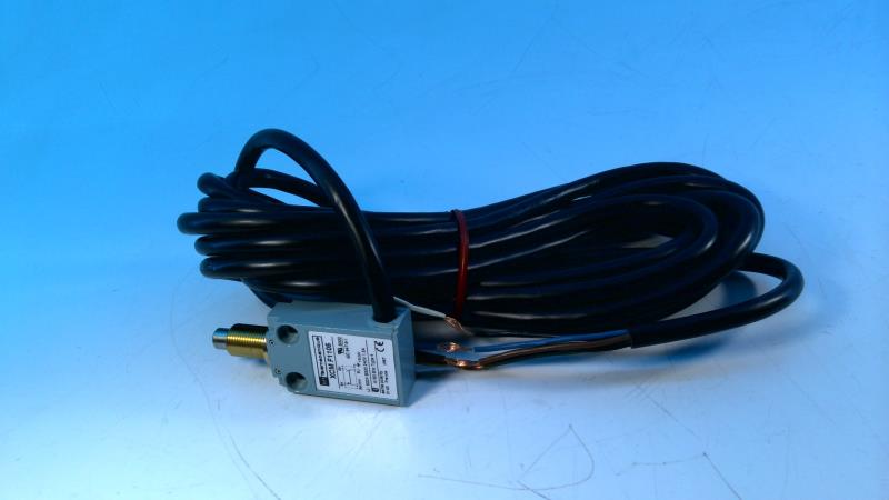 SCHNEIDER ELECTRIC XCM-F1105