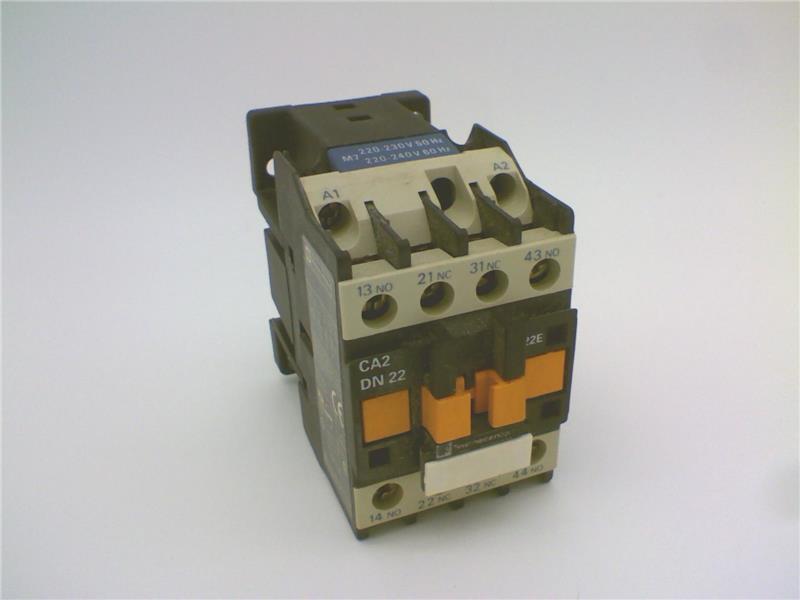 SCHNEIDER ELECTRIC CA2-DN22M7