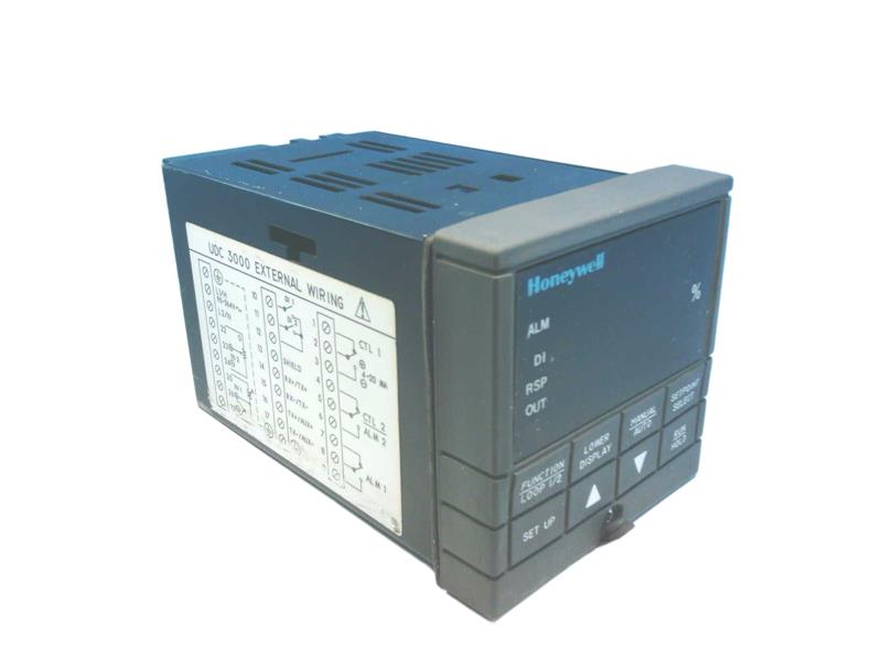 HONEYWELL DC330B-K0-200-33-000000-00-0
