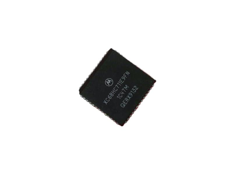 XC68HC711E9FN by NXP SEMICONDUCTOR
