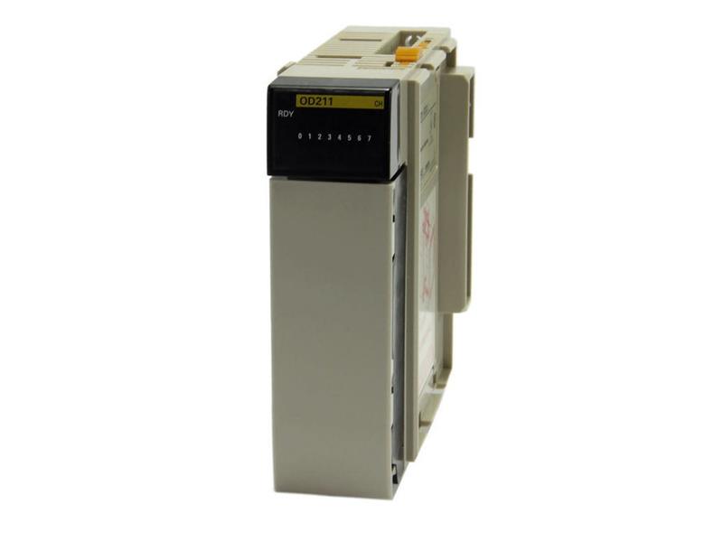 OMRON CQM1-OD211