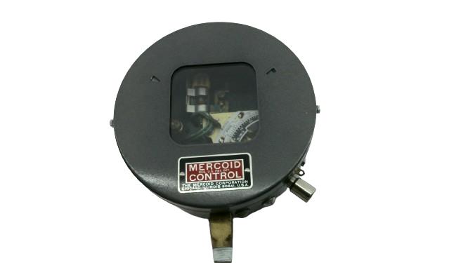 DS-231-3-R-4 by DWYER