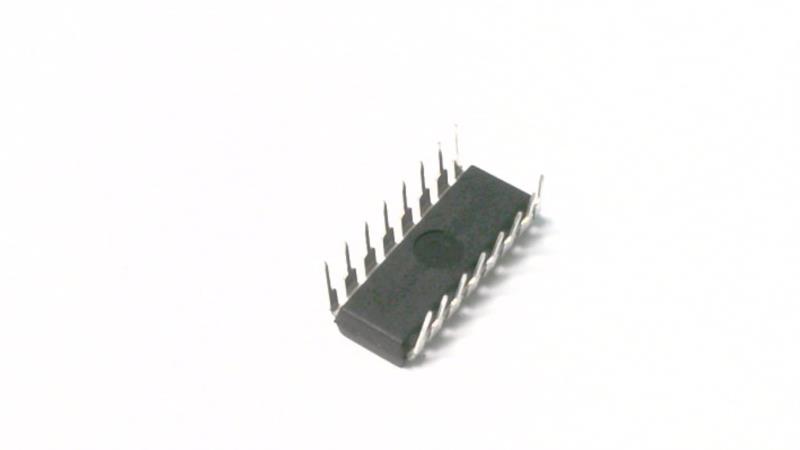 NXP SEMICONDUCTOR MC705K1CP