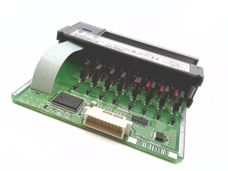 ALLEN BRADLEY 1746-OA8