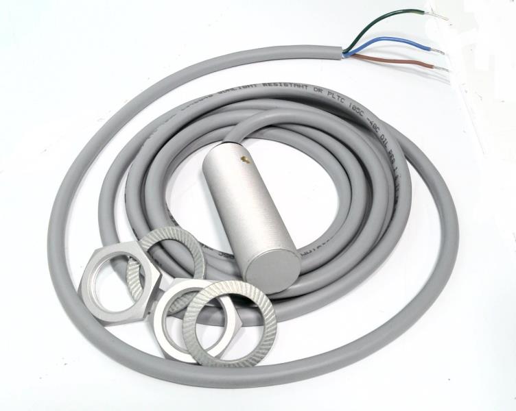 TURCK BI5-GT18-ADZ30X2