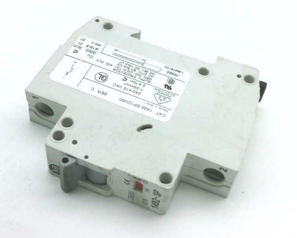 ALLEN BRADLEY 1492-SP1D050