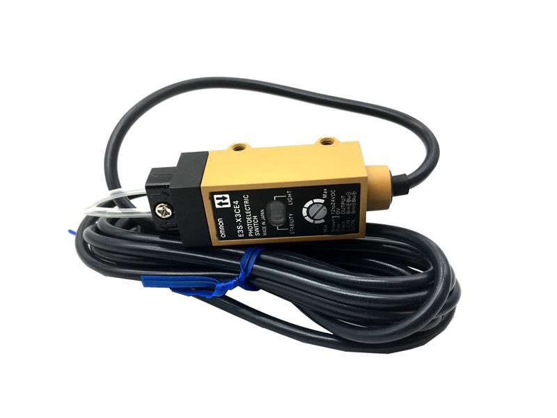 OMRON E3S-X3CE4