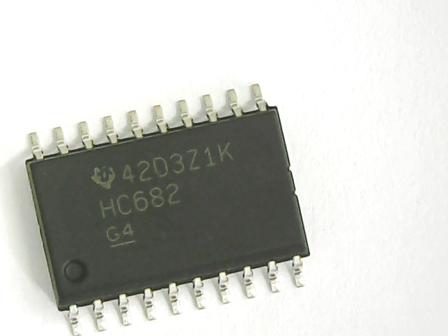 TEXAS INSTRUMENTS SEMI SN74HC682DW