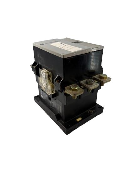 ALLEN BRADLEY 100-B300NA3