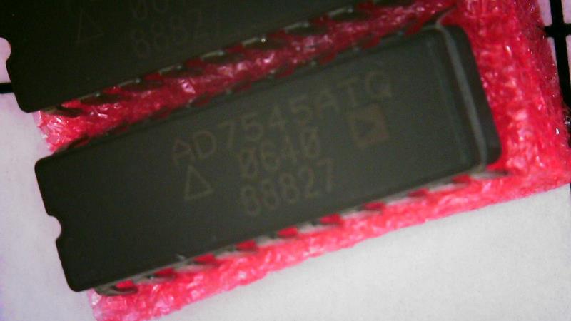 ANALOG DEVICES AD7545ATQ