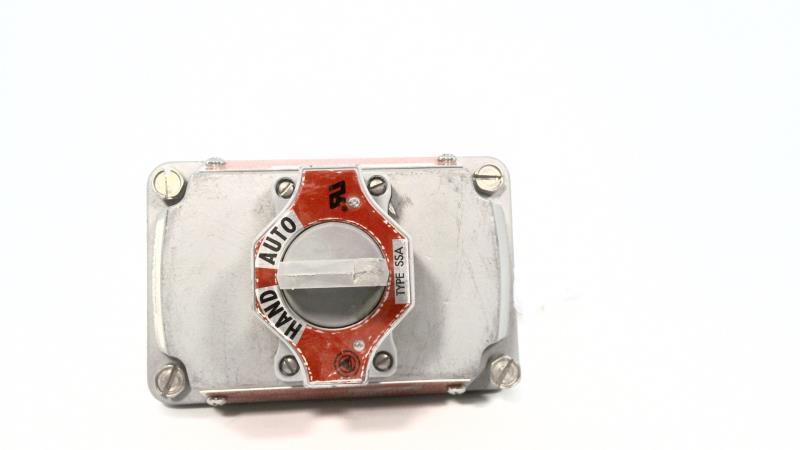 EFDCB17512 by EMERSON