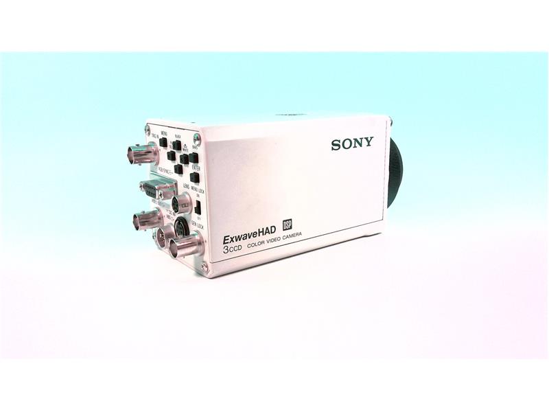 SONY DXC-990P