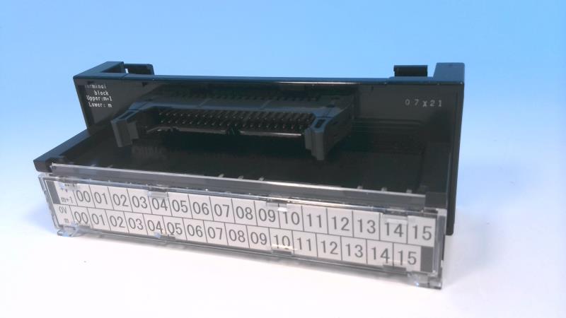 OMRON XW2R-J34GD-C4