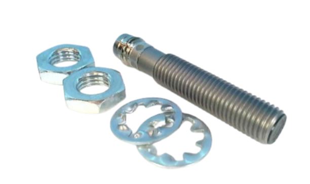 BALLUFF BES 516-377-G-E5-C-S49