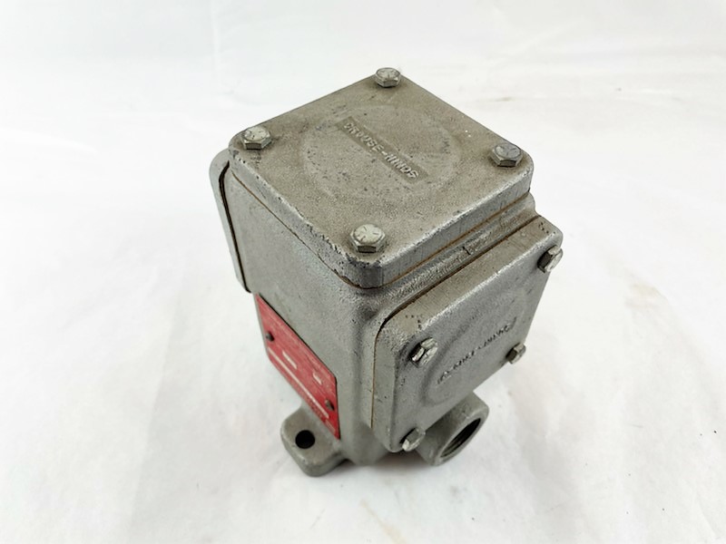 EATON CORPORATION AFU0333-01-M83