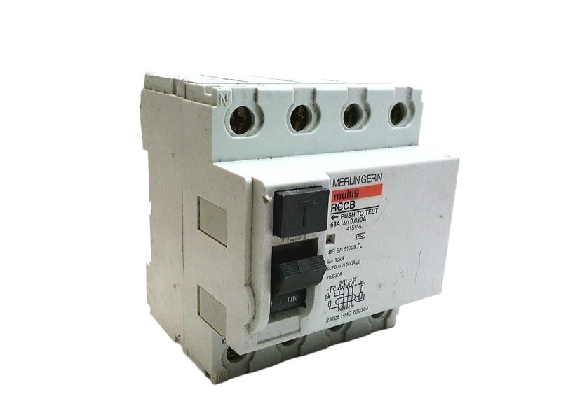 RMG630304 by SCHNEIDER ELECTRIC