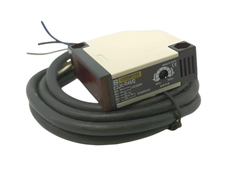 OMRON E3JK-R4M2 2M