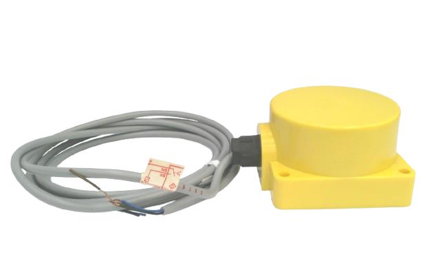 CARLO GAVAZZI DR40NPO