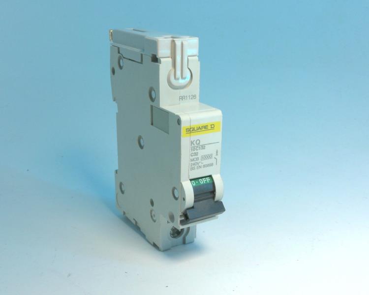 SCHNEIDER ELECTRIC KQ10C132