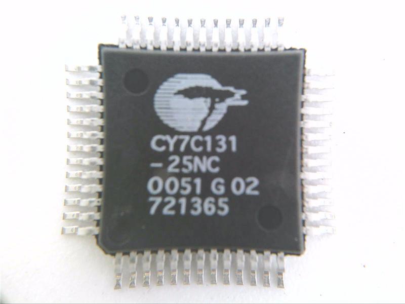 INFINEON CY7C131-25NC