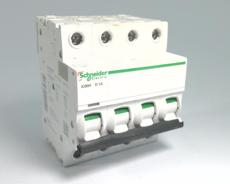 SCHNEIDER ELECTRIC A9F55401