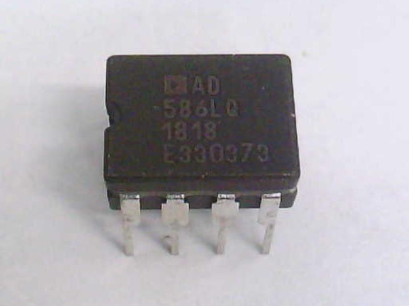 ANALOG DEVICES AD586LQ