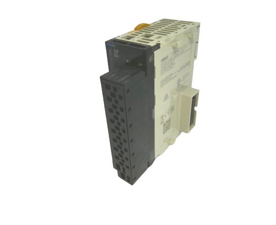 OMRON CJ1W-AD04U(SL)