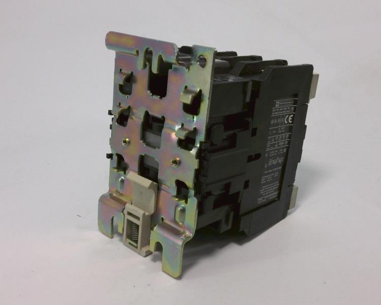 SCHNEIDER ELECTRIC LC1D40004U7