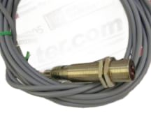 BALLUFF BOS-18M-NS-1XB-AO-C