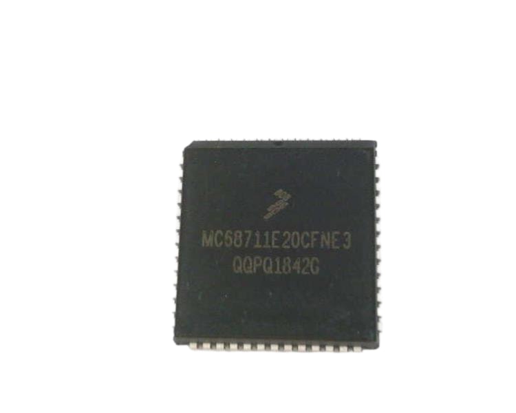 MC68711E20CFNE3 by NXP SEMICONDUCTOR