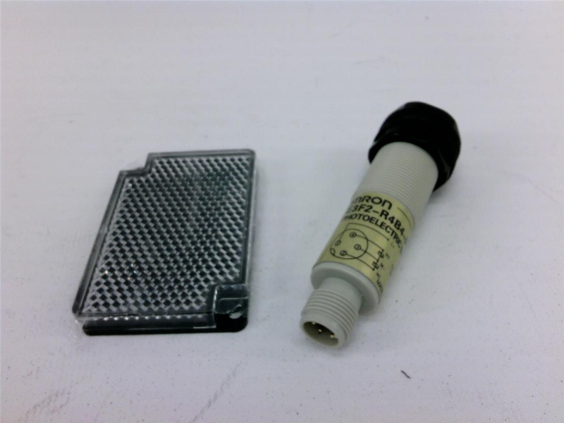 OMRON E3F2-R4B4-P1