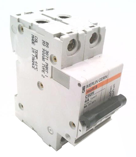 25600 by SCHNEIDER ELECTRIC