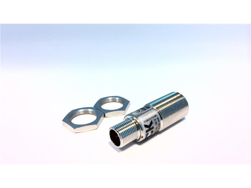 UM18-21112A211 by SICK