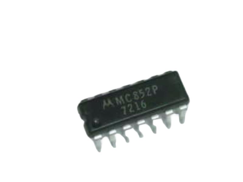 NXP SEMICONDUCTOR MC852P