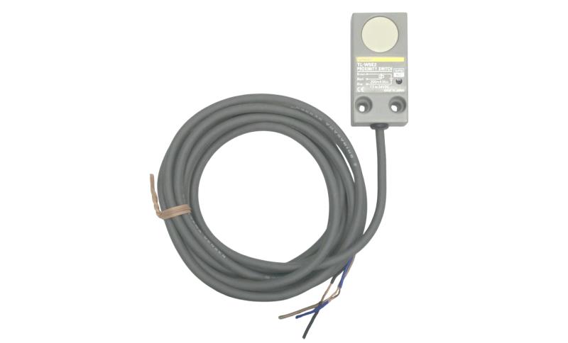 OMRON TL-W5E2