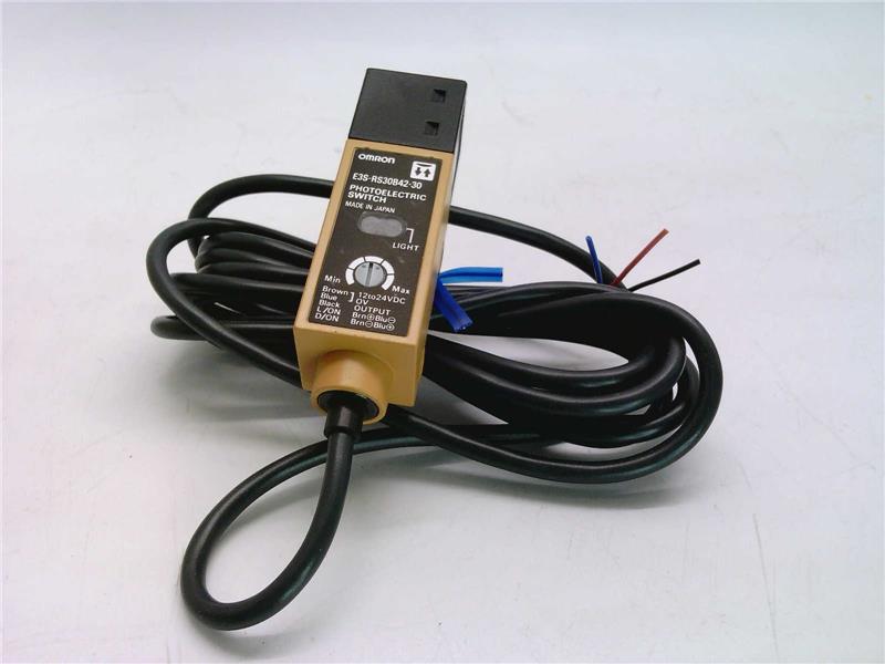OMRON E3S-RS30B42-30